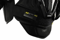 Bauer Supreme M5 Pro Junior Shoulder Pads -Bauer 1061870 BTH23 PROTECTIVE SHOULDER SUPREME M5PRO JR Velcro landing detail