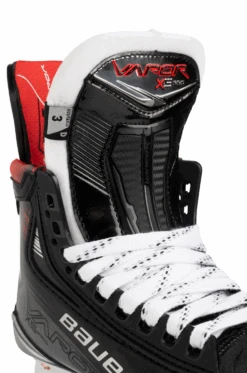Bauer Vapor X5 Pro Junior Hockey Skates -Bauer HYP2RLITE.8 a50b638b 84fa 4f93 b07d c4aebfa6d093